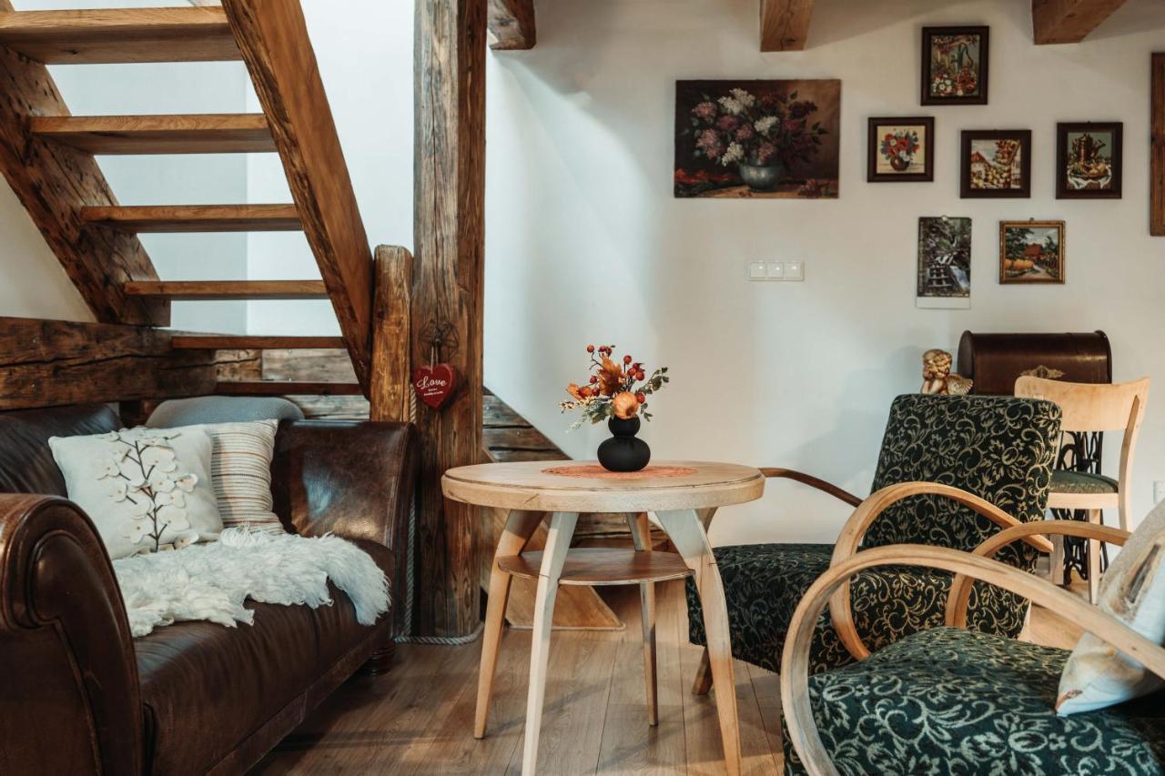 Cakyho Kuria - Mezonetovy Apartman S Krbom A Saunami Szepessümeg Kültér fotó