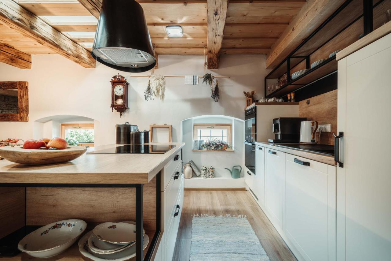 Cakyho Kuria - Mezonetovy Apartman S Krbom A Saunami Szepessümeg Kültér fotó