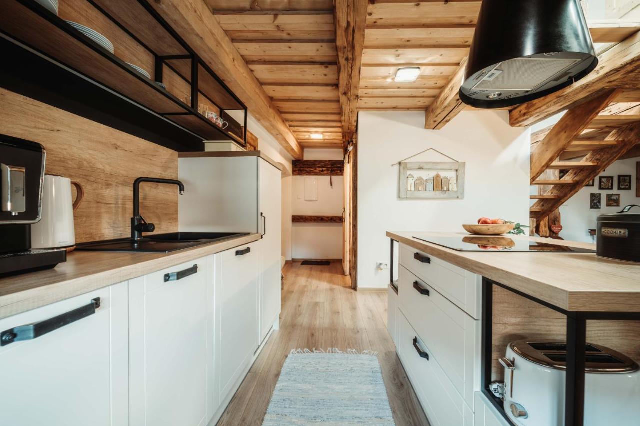 Cakyho Kuria - Mezonetovy Apartman S Krbom A Saunami Szepessümeg Kültér fotó