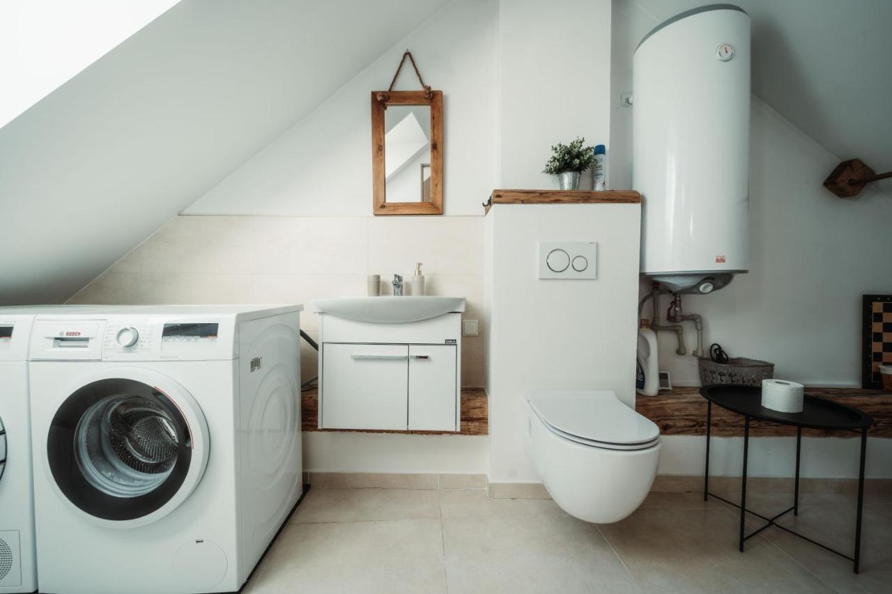 Cakyho Kuria - Mezonetovy Apartman S Krbom A Saunami Szepessümeg Kültér fotó